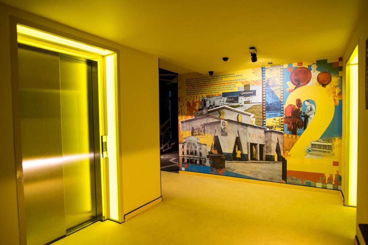 !Fest Hotel Lviv Luaran gambar