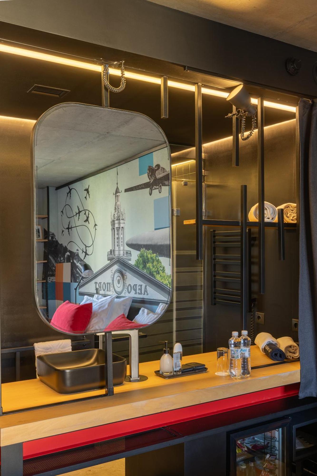 !Fest Hotel Lviv Luaran gambar